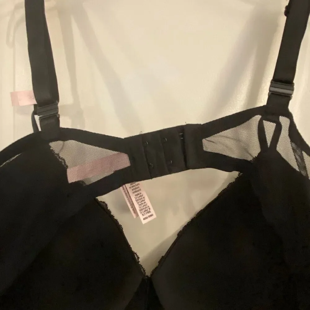 Victoria’s Secret bra padded no wire size 40D